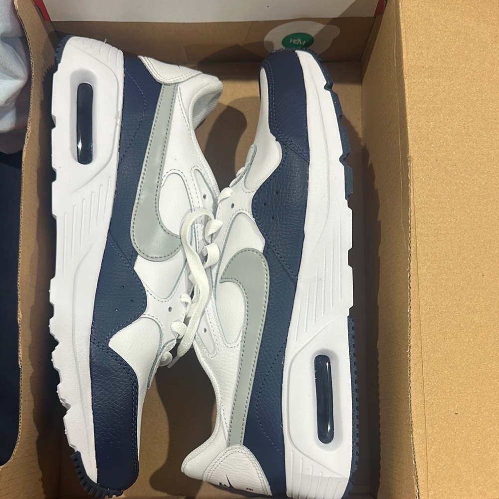 Nike air max sc leather Men's White and Navy Sneakers